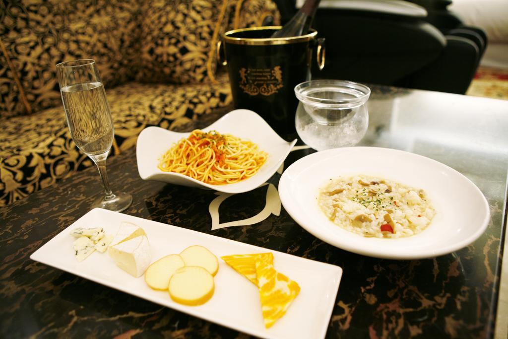 Meguro Emperor (Adults Only) Hotel Tokyo Bilik gambar