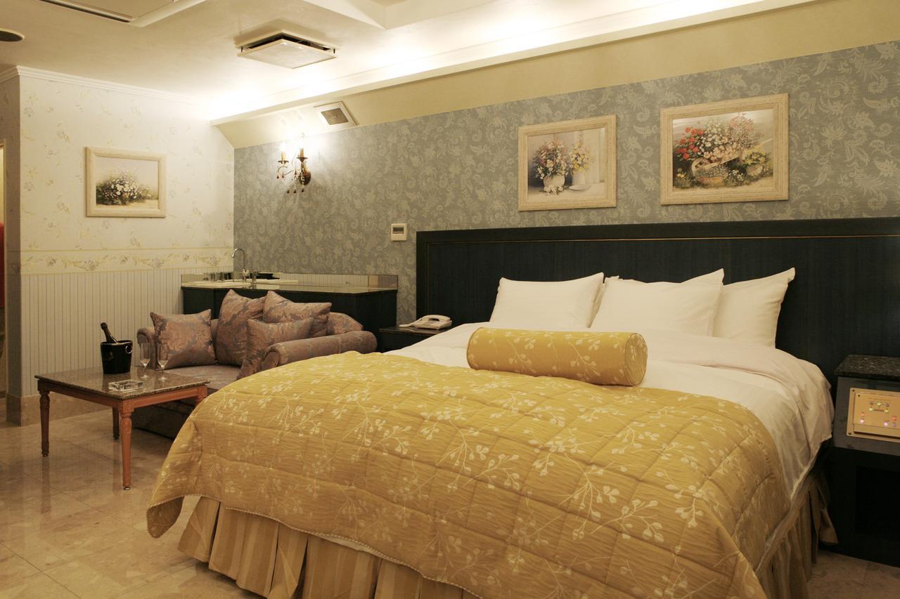 Meguro Emperor (Adults Only) Hotel Tokyo Bilik gambar